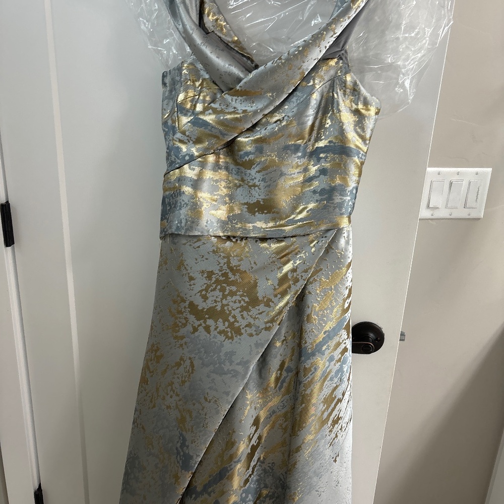 Renee Ruiz gown